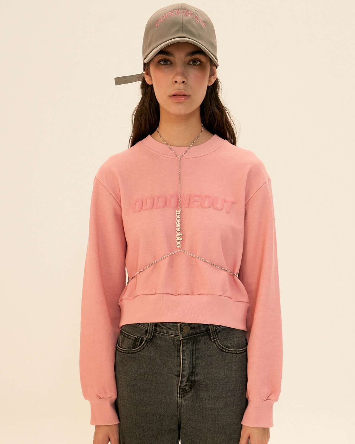 ODD ONE OUT EXMBO CROP CREWNECK_Pink